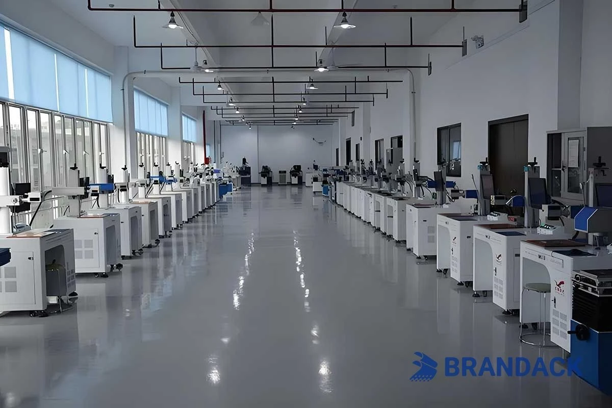 Macchine per marcatura laser CO2 e linee di produzione